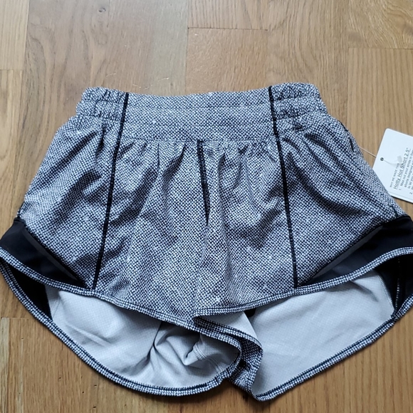 lululemon athletica Pants - Lululemon Hotty Hot